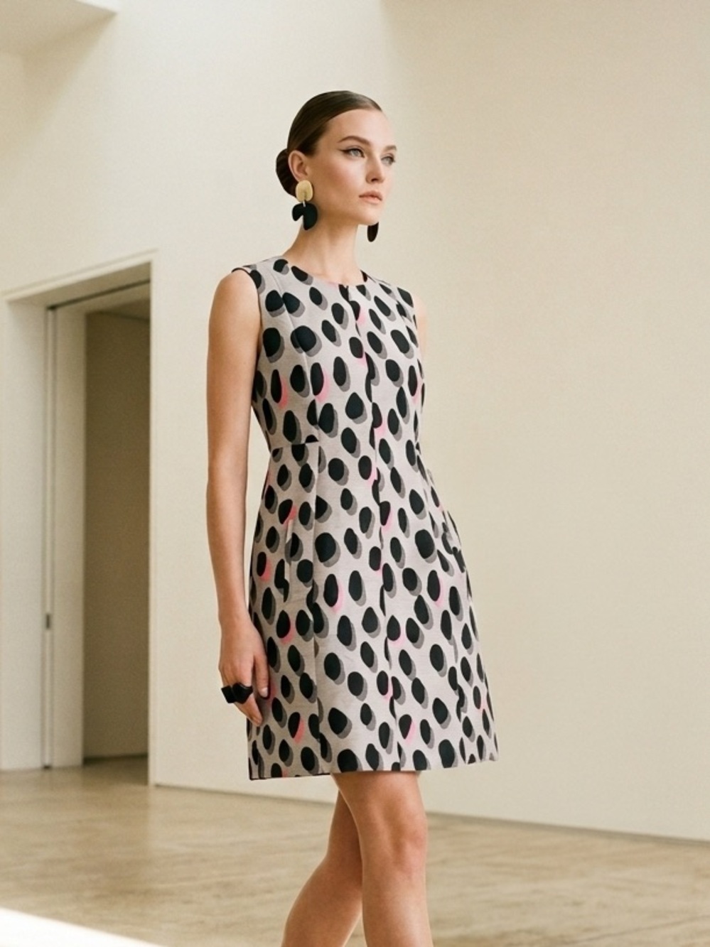 Diane Von Furstenberg Cream Mini Dress with Black and Pink Spots